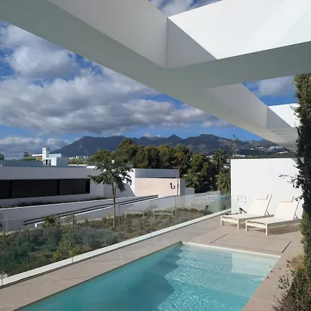 Sunlife Santa Clara 4bed Luxury Apartment *