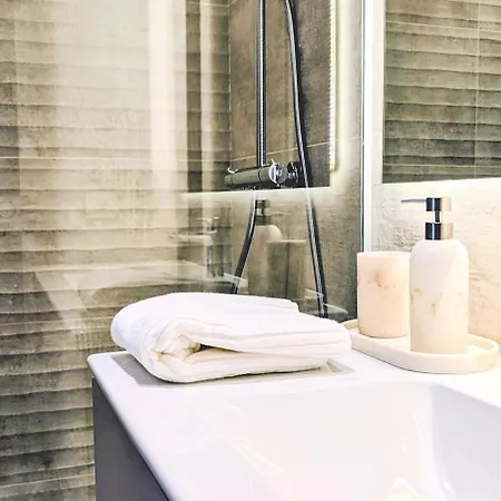 Sunlife Santa Clara 4bed Luxury Apartment *