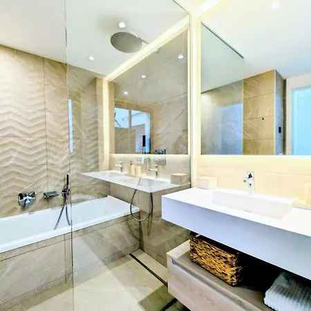 Apartment Sunlife Santa Clara 4bed Luxury